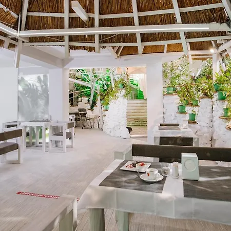 Hotel Higina
