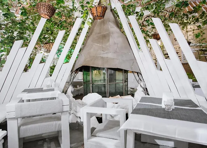 Higina Hotel 4*